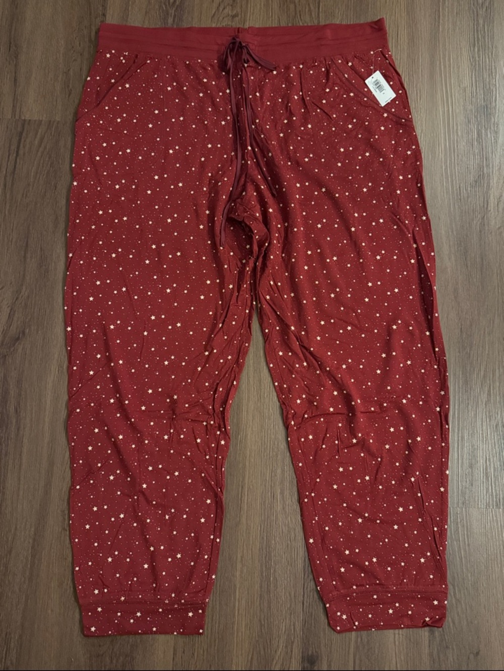 Women’s LOVE by Gap' Red Star Print Lightweight Jogger Pajama Pants (NWT)